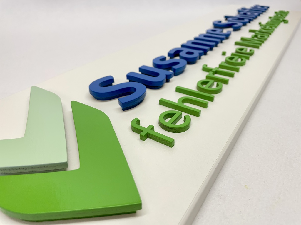 3D Logo und 3D Buchstaben